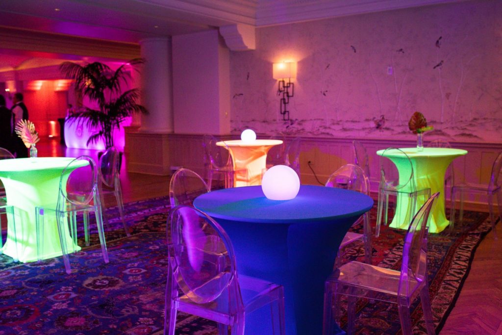Ghost Chairs with Bistro Spandex Tables