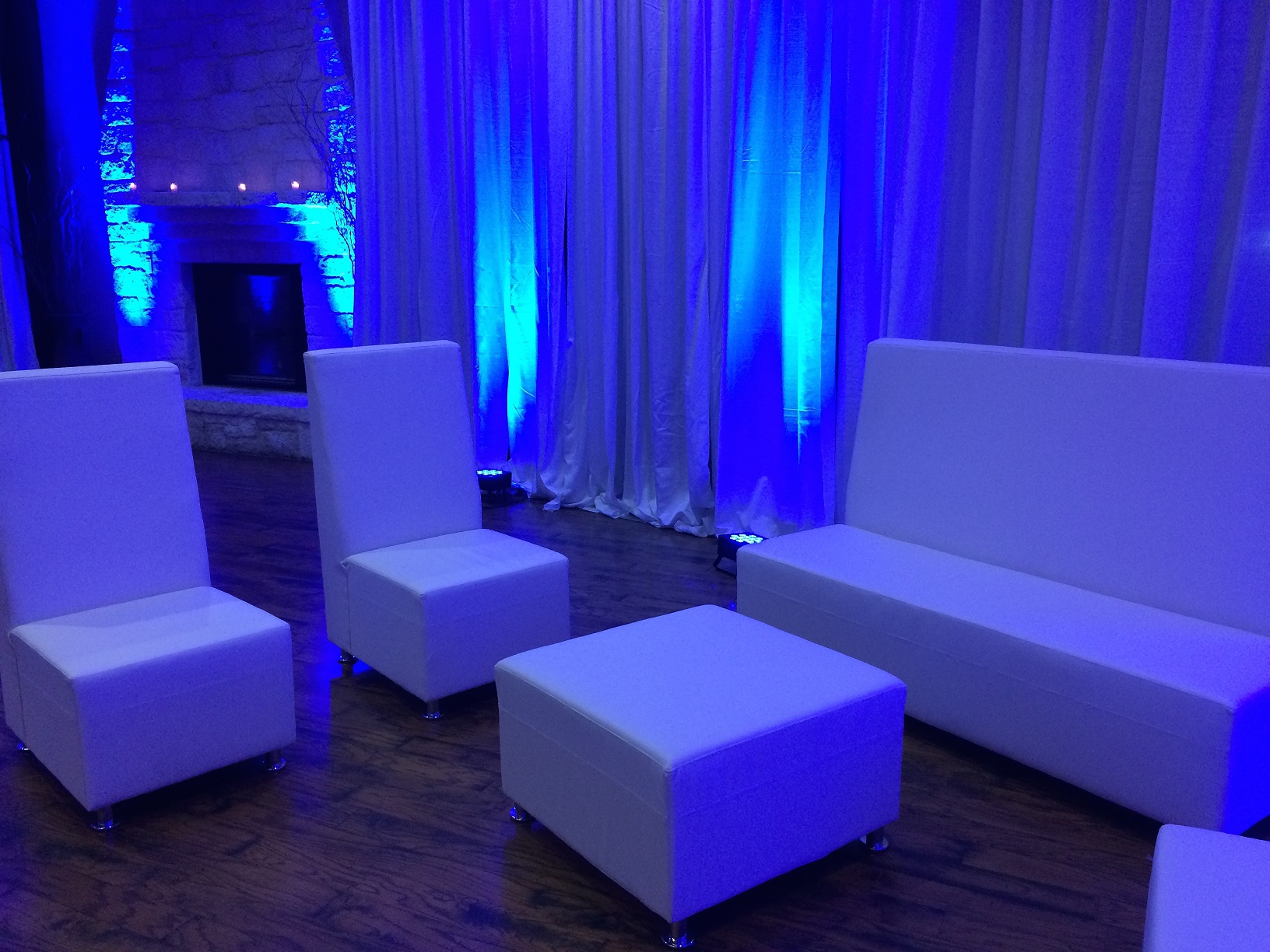 White Cushion – Event Hire Services